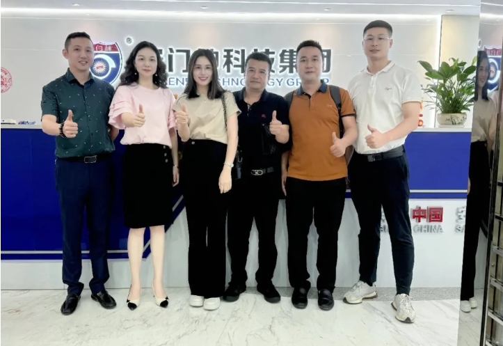 越南客户Mr. Truong Quang一行参访守门神科技集团