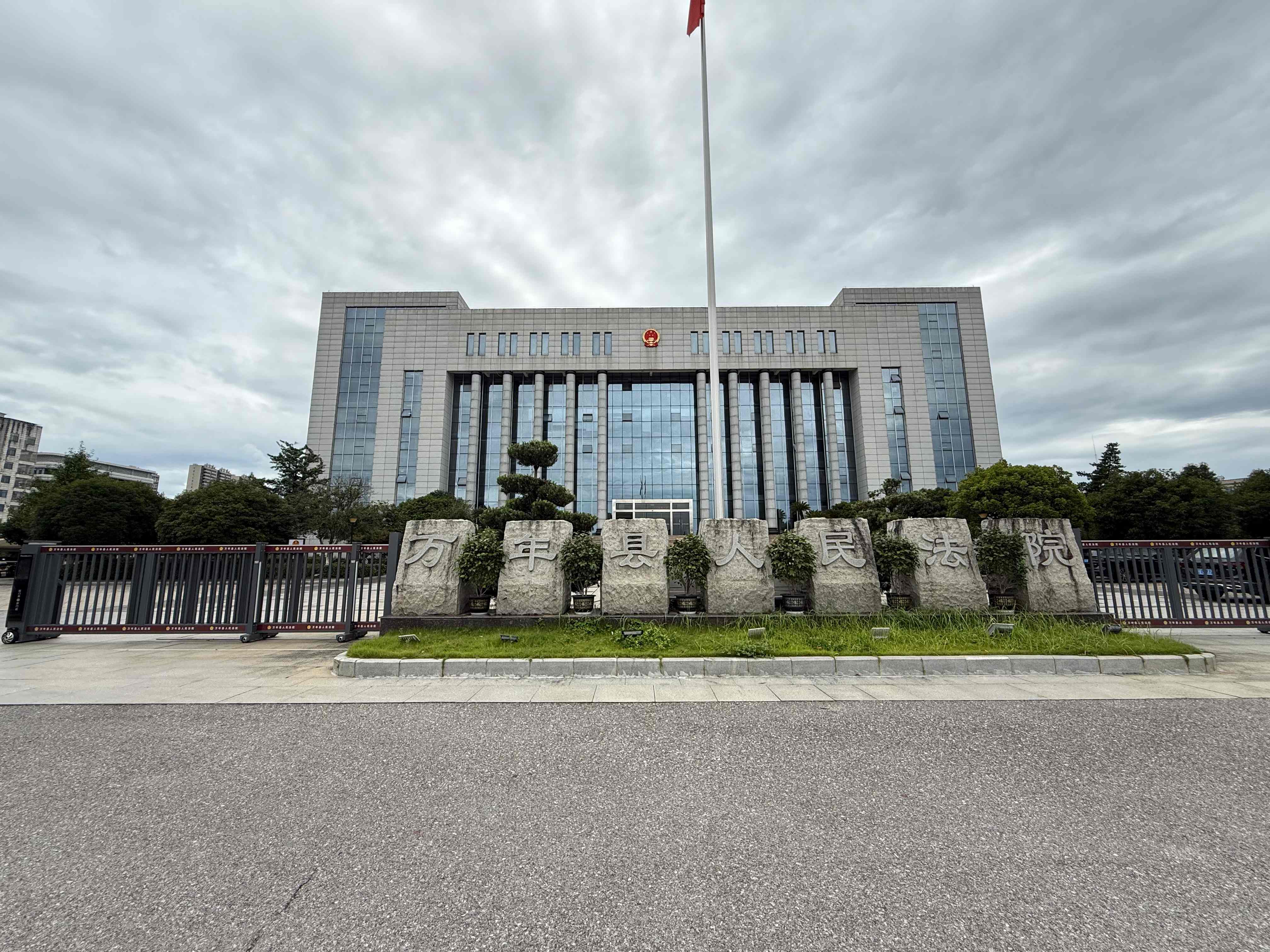 守门神科技集团安检门：智能防控的“忠诚卫士”